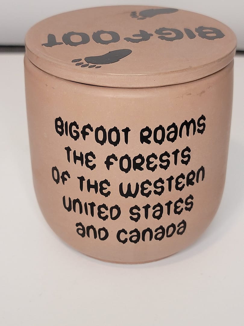 Bigfoot Cement Candle - Walk in the Woods - Image 2
